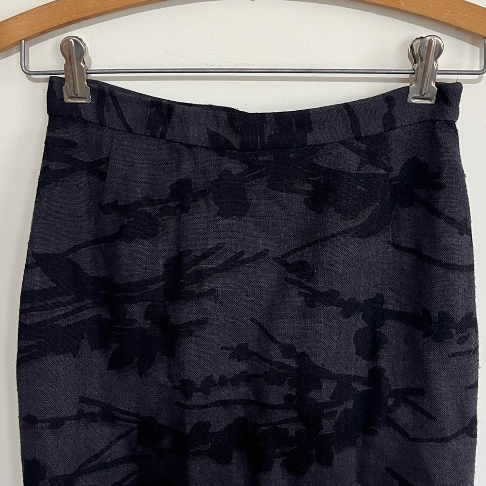 Prada Black Pencil Skirt Abstract Floral US S IT 40 RESERVED for Tammy - Picture 3 of 10